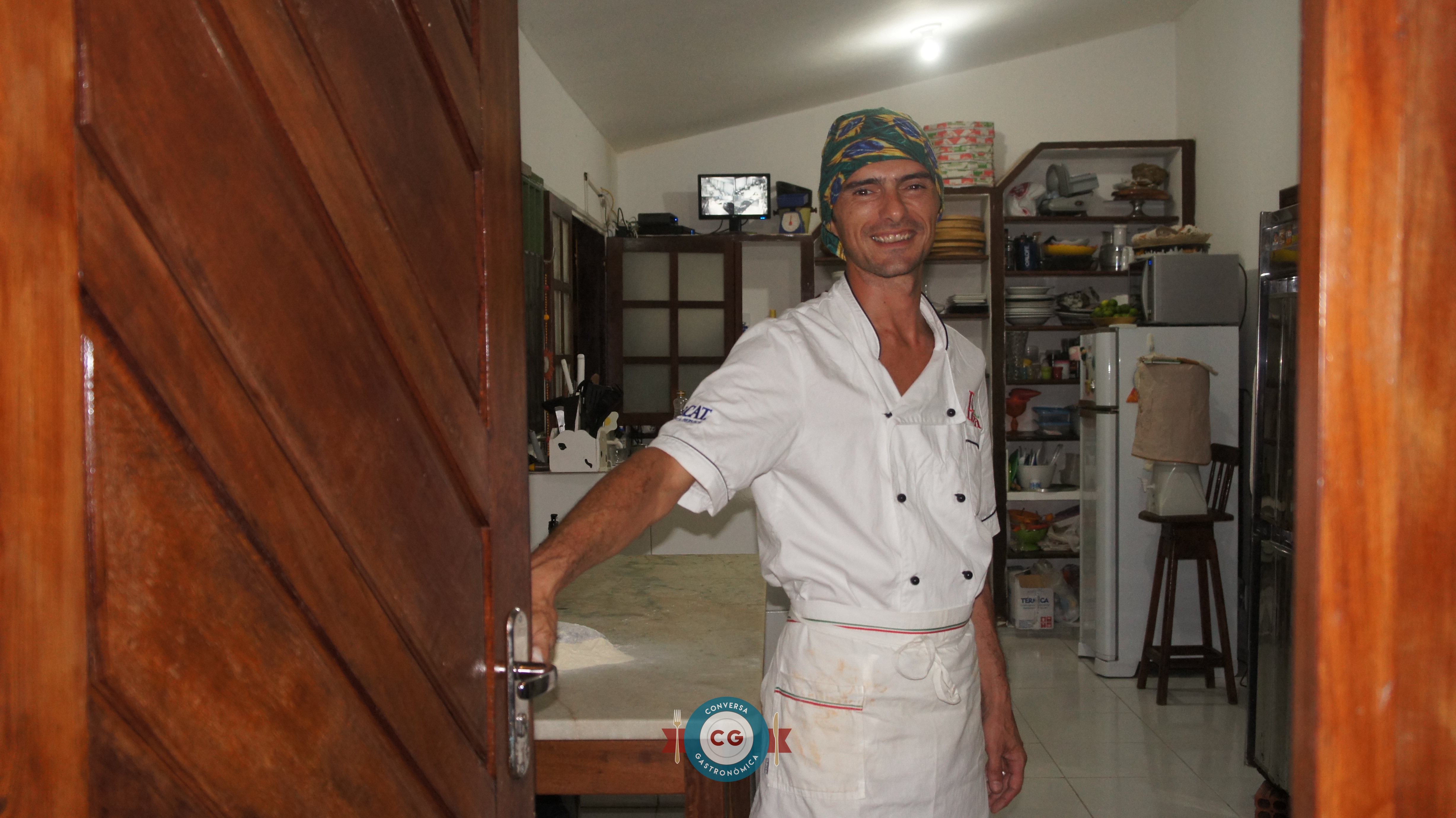 O pizzaiolo Piero Monti, da il Tempio Calzoneria e Pizzaria Italiana, abriu as portas de sua cozinha para bater um papo sobre a tradição da pizza italiana.