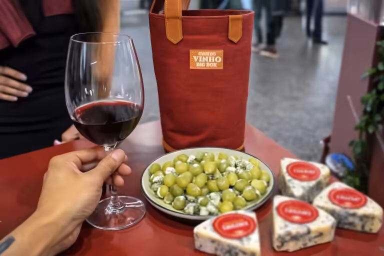 CLUBBE DE VINHOS